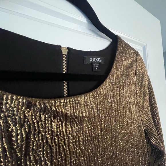 Xoxo textured zippered fitted dress - Picture 5 of 7